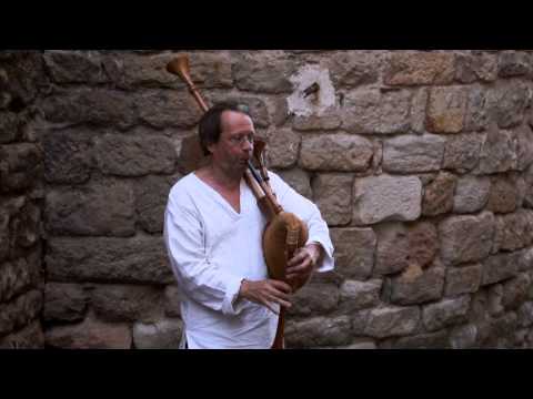 Bagpipes !  History with Medieval Music.Castle in France with Germany Fritz Heller ! Video