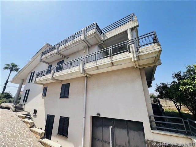 Villa in VENDITA  BITONTO - Palese