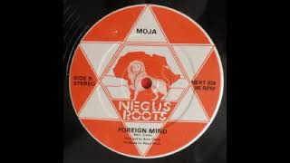 Phillip Frazer + Moja – Running Around - Version + Foreign Mind