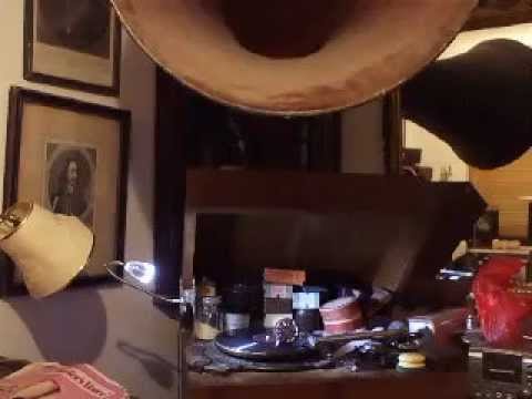 "Deck of Cards " Spoken by Phil Harris & Vocal Quartette HMV B D 1231