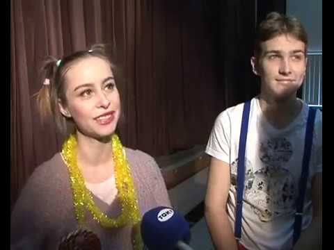 Курские студенты готовятся к новогодним утренникам