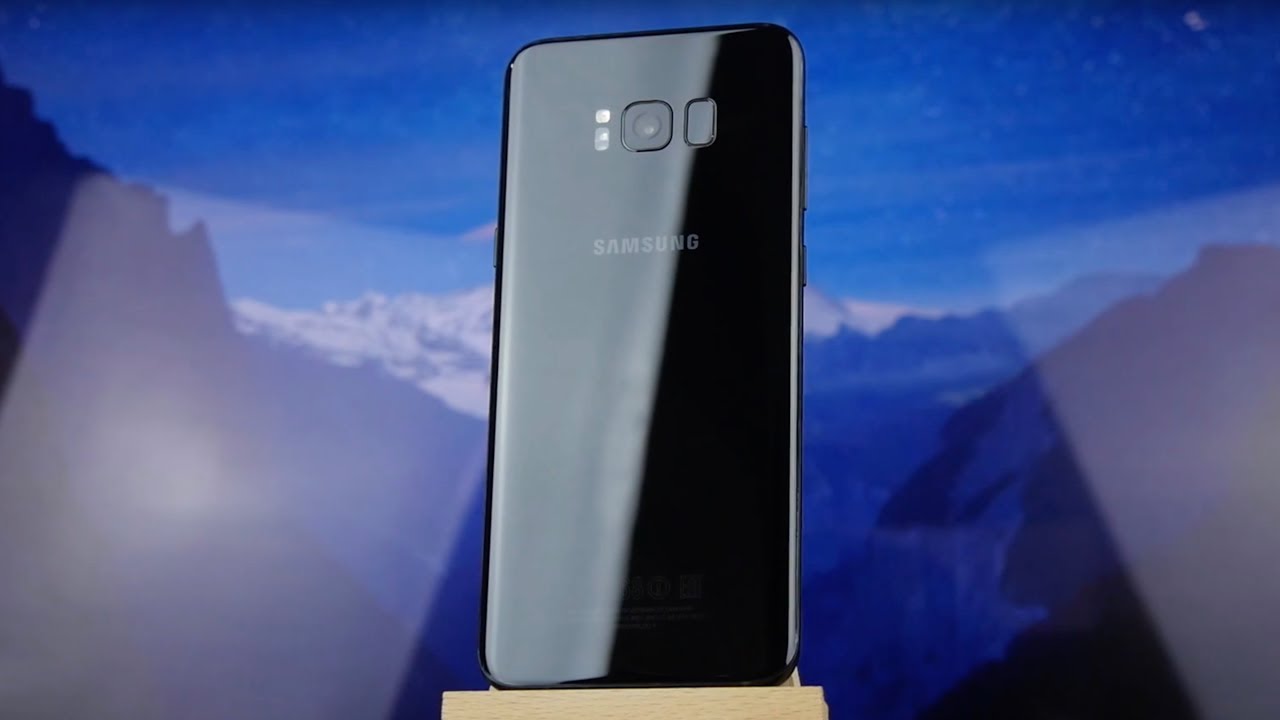 Samsung G955F Galaxy S8+ 2017 4/64Gb Midnight Black (SM-G955FZKDSEK) video preview