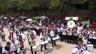 preview picture of video 'Banda Marcial del Instituto Francisco Javier Mejia - Evolucion'
