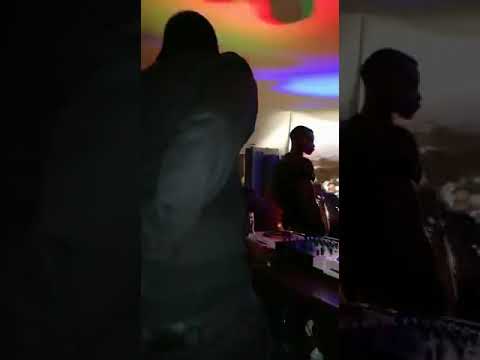 Dosline @Masquerade Party