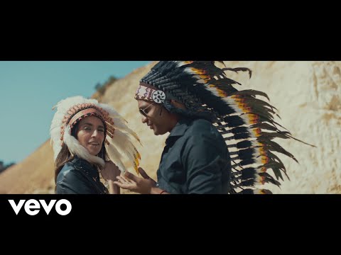 Descemer Bueno, Enrique Iglesias, Bebe - Nos Fuimos Lejos (Official Acoustic Version)