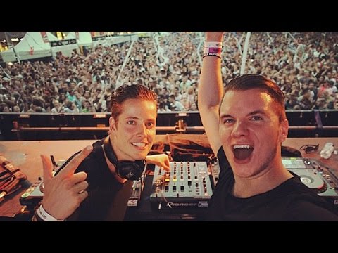 Sick Individuals - Next Level + I Need Your Love (Live @ Tomorrowland 2014)