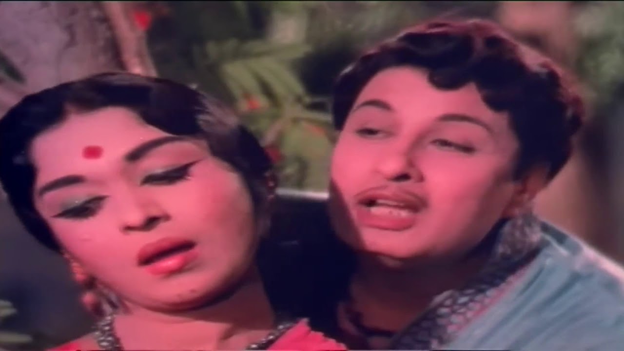 Naan Ennathil Neenthum Song Lyrics | Deiva Kuzhanthaikal | P. Susheela, L. R. Eswari