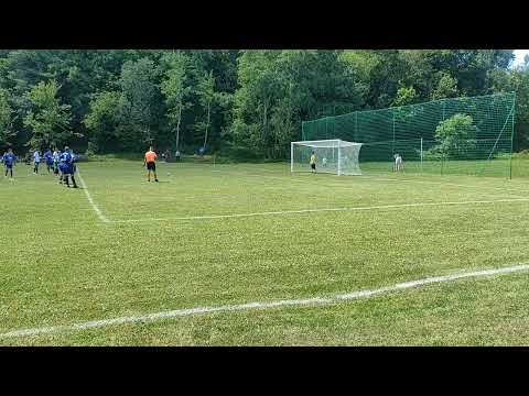 LKS Brzezówka 3 vs 1 Zorza Łubienko rzut karny dla Łubienka gol na 3-1