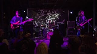 "Throwing Shade" - The Black Moods