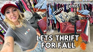 LETS THRIFT FOR FALL | WHAT CAN WE FIND FOR AUTUMN OUTFITS