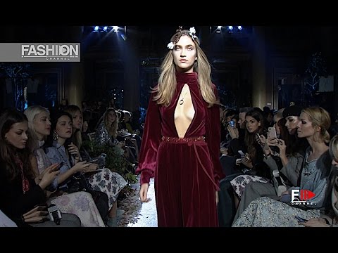LUISA BECCARIA Milan Fashion Week Womenswear Fall Winter 2017 2018 - Fashion Channel