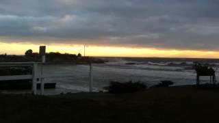 preview picture of video 'Big Waves near Jordan Cove, Waterford, CT'