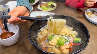 Download lagu Japanese Sushi Restaurant - Kai Langley mp3