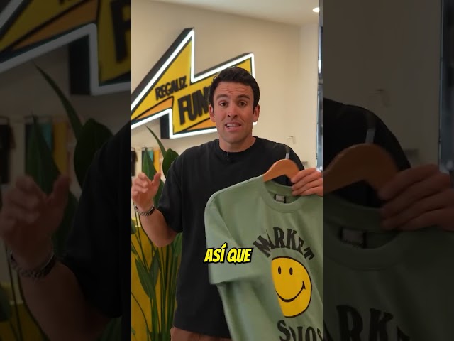 Vídeo relacionado con KMF T-SHIRT | Camiseta Mujer/Hombre | Camiseta Friki Unisex de Algodón 100%, Regalo Geek Original | Estilo Retro Feminista con Diseño de Princesa Fight Like a Girl (S, Blanco)