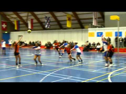 13-11-2010 goal Annique