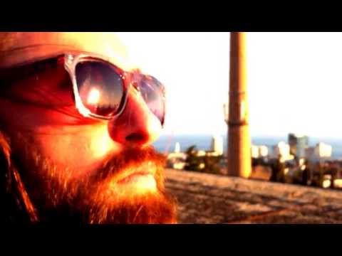 ### - Brali smo cvijece u Pyongjangu [Official Music Video]