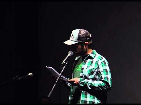 Patrick Salmen beim Poetry Slam in Braunschweig