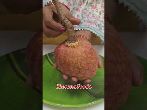 What you call this juicy FRUIT in ur area?🤔 #shorts #ramphal #soursop #custardapple #sitaphal