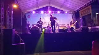Download lagu INTUISI Live Forgile Music Festival - Rangkas Bitung [D'masive - Apa Salahku Cover by Intuisi Band] mp3