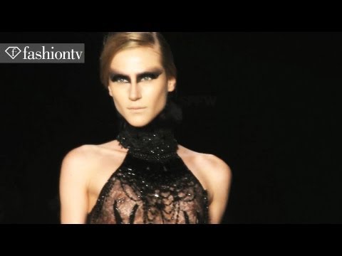 Black Swans: Samuel Cirnansck Fall 2012 at Sao Paulo Fashion Week SPFW | FashionTV - FTV