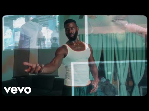 Xian Bell - Futuristic Sexyy Lady (Official Music Video) ft. REASON, Kiilynn