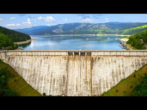 Lacul Izvorul Muntelui – Marea dintre Munții Moldovei