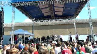 Supertones - Away From You - Sonshine Fest 2010