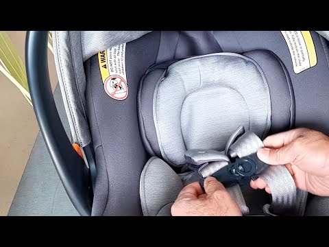 What makes the Chicco KeyFit35 Cleartex Infant Car Seat great?