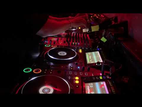 KELLY LAICE & FOLLYDJ B2B XPRIVATE CLUB (MADRID) ABRIL 2024