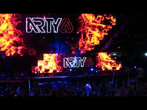 Arty at EDC Las Vegas 2014: Arty & Mat Zo feat. Ray Dalton - Stronger (working title)