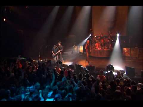 Godsmack - Straight Out Of Line