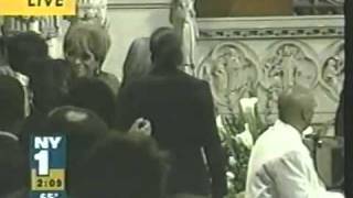 POWER OF LOVE - ARETHA FRANKLIN, PATTI LABELLE, STEVIE WONDER  At Luther  vandross funeral