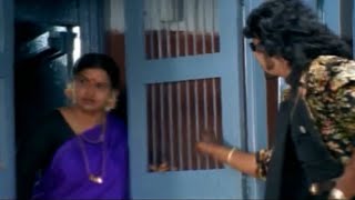 Upendra Kannada movie sensational scene | Upendra, Prema, Damini,Raveena tandon