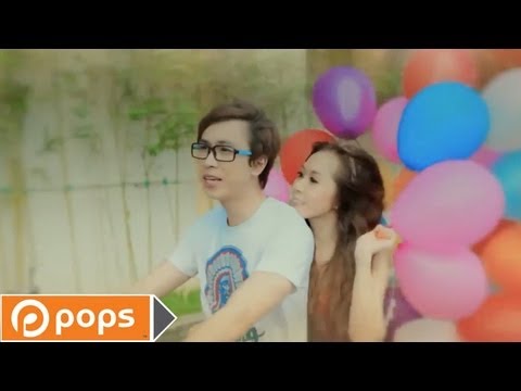 Thể hiện bởi Hồ Việt Trung