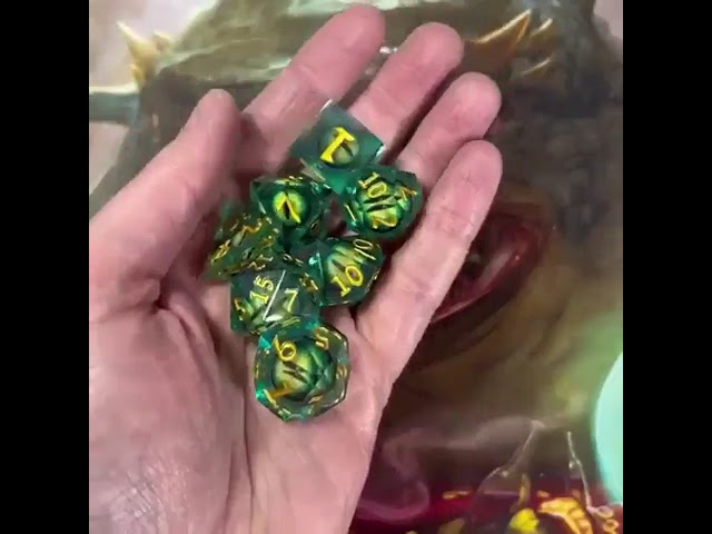 Vídeo relacionado con Zayookey Molde de Resina de Calavera de Dragón 3D, Moldes de Silicona de Dragón Grande, Molde de Fundición de Resina de Cráneo, Molde Epoxi de Animales para Bricolaje Colgante de Pared, Decoración de