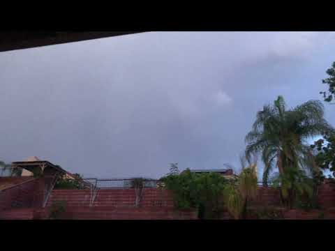 L6o - 137 Lightning & Rain (Video)