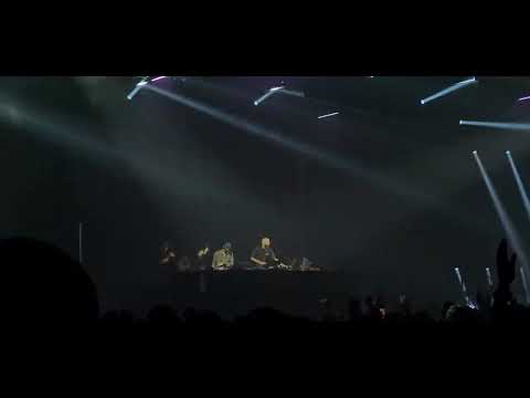 Hijinx festival 2024. San Holo b2b Madeon. Day 1.