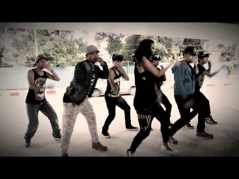 Ah Moon  - Yat Kwet A Chit ရပ္ကြက္အခ်စ္ Feat. J-Me