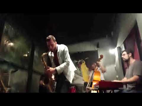 Chad Lefkowitz-Brown (Brazil) - On The Sunny Side Of The Street