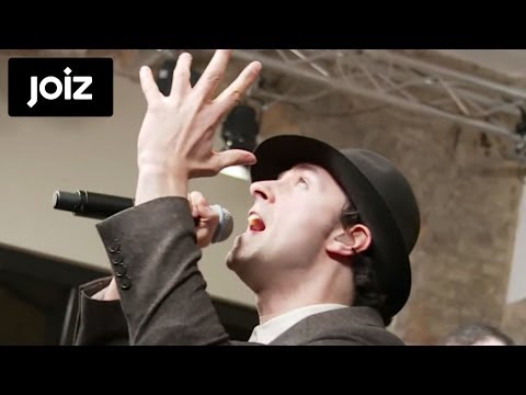 Maximo Park - Books From Boxes (Live at joiz)