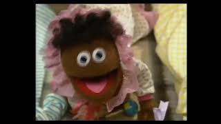 Juega Conmigo Sesame (Play With Me Sesame) - Shake Your Rattle and Roll (Latin Spanish)