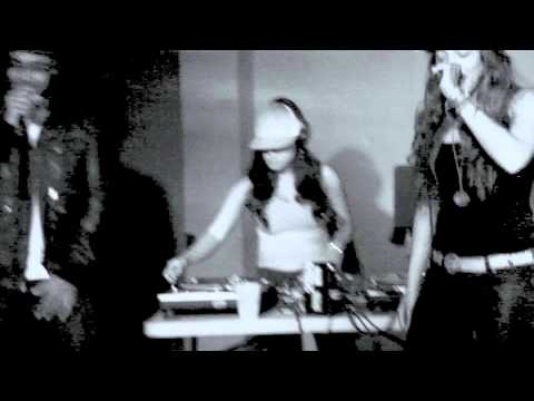 Gia Medley - Live in LA - The Airliner