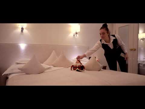 Der Europäische Hof Heidelberg wünscht fröhliche Weihnachten.