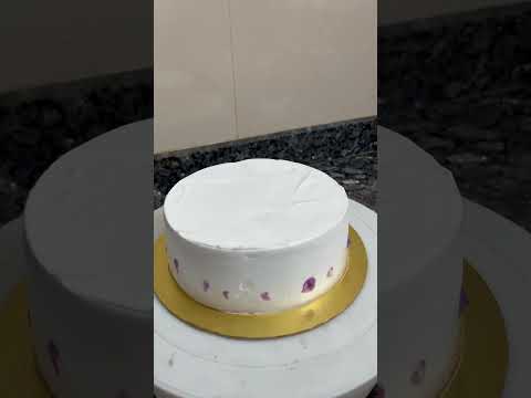 Adding some life to the cake🫶❤️#part1  #song #trending #viral #cake #design