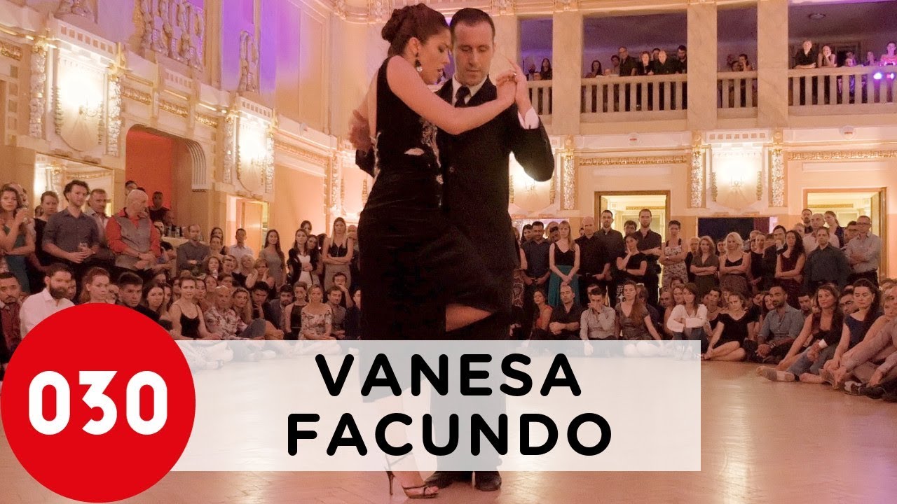 Vanesa Villalba and Facundo Pinero – El gordo triste #VanesayFacundo