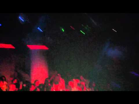 Dj Zokky , Kris Mafia , Danny Roma plays Amorhouse (Luca Cassani remix) @ Latino Fuego 06.05.2011