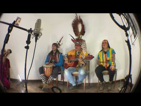 Isaka Ruy, Iriki e txai Lobu #01 Santa Luz Divina