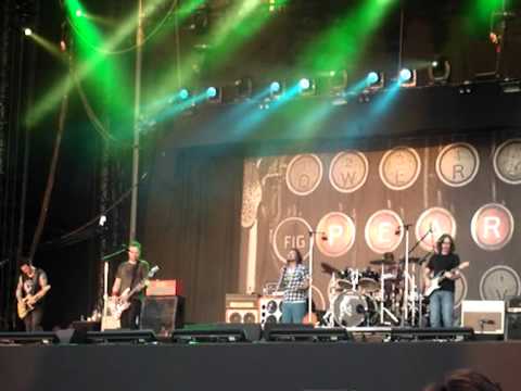 Pearl Jam - IN MY TREE (Live in Nijmegen, Holland, 27-06-2010)