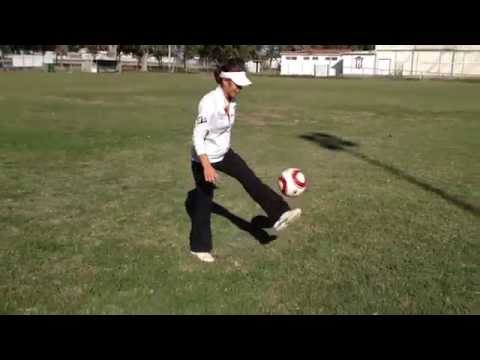 training-dribbling Valentini Grammatikopoulou
