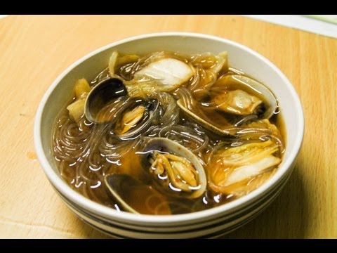 レシピ・アサリの春雨キムチスープの作り方